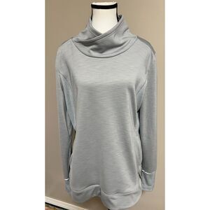 Athleta Coaster Luxe Recover Sweatshirt in light gray. Size M.